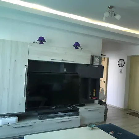 Steluta Apartament Cu Fata Lac, Scaldat De Apusuri Minunate De Soare *