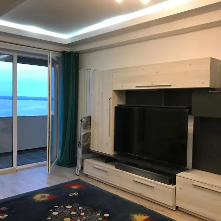 아파트 Steluta Apartament Cu Fata Lac, Scaldat De Apusuri Minunate De Soare